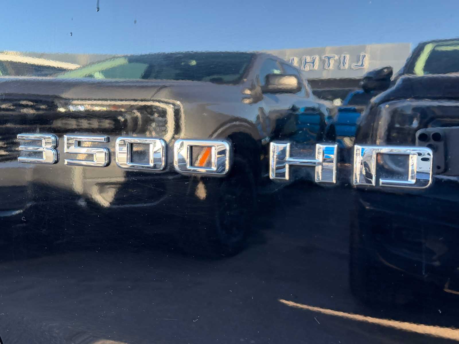 Thumbnail: 2021 Chevrolet Silverado 3500 - 36