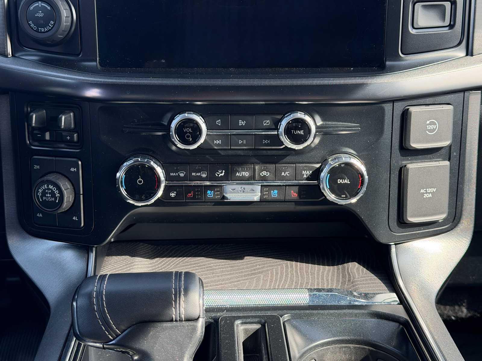 Thumbnail: 2023 Ford F-150 - 21