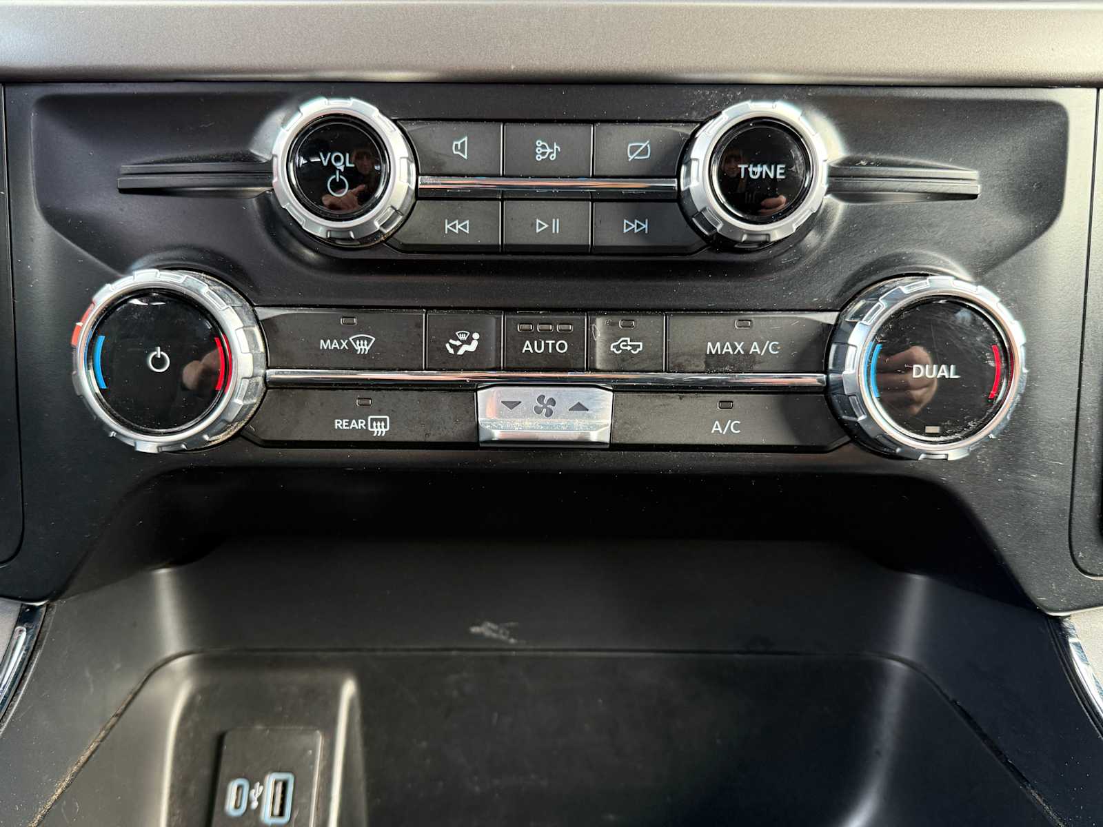 Thumbnail: 2024 Ford F-150 - 18