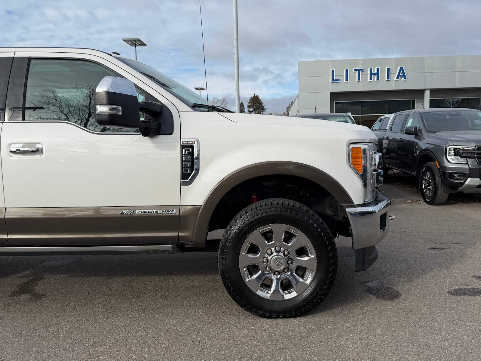 Thumbnail: 2017 Ford Econoline - 5