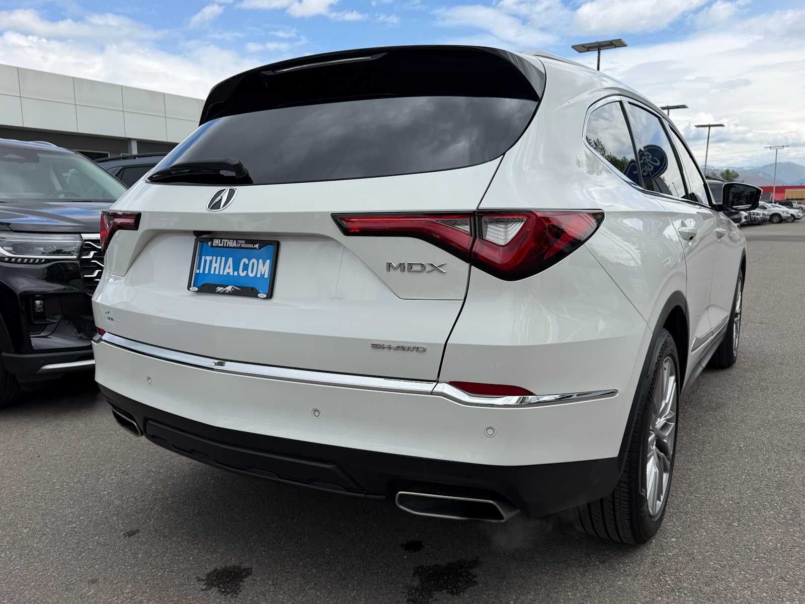 Thumbnail: 2023 Acura MDX - 7