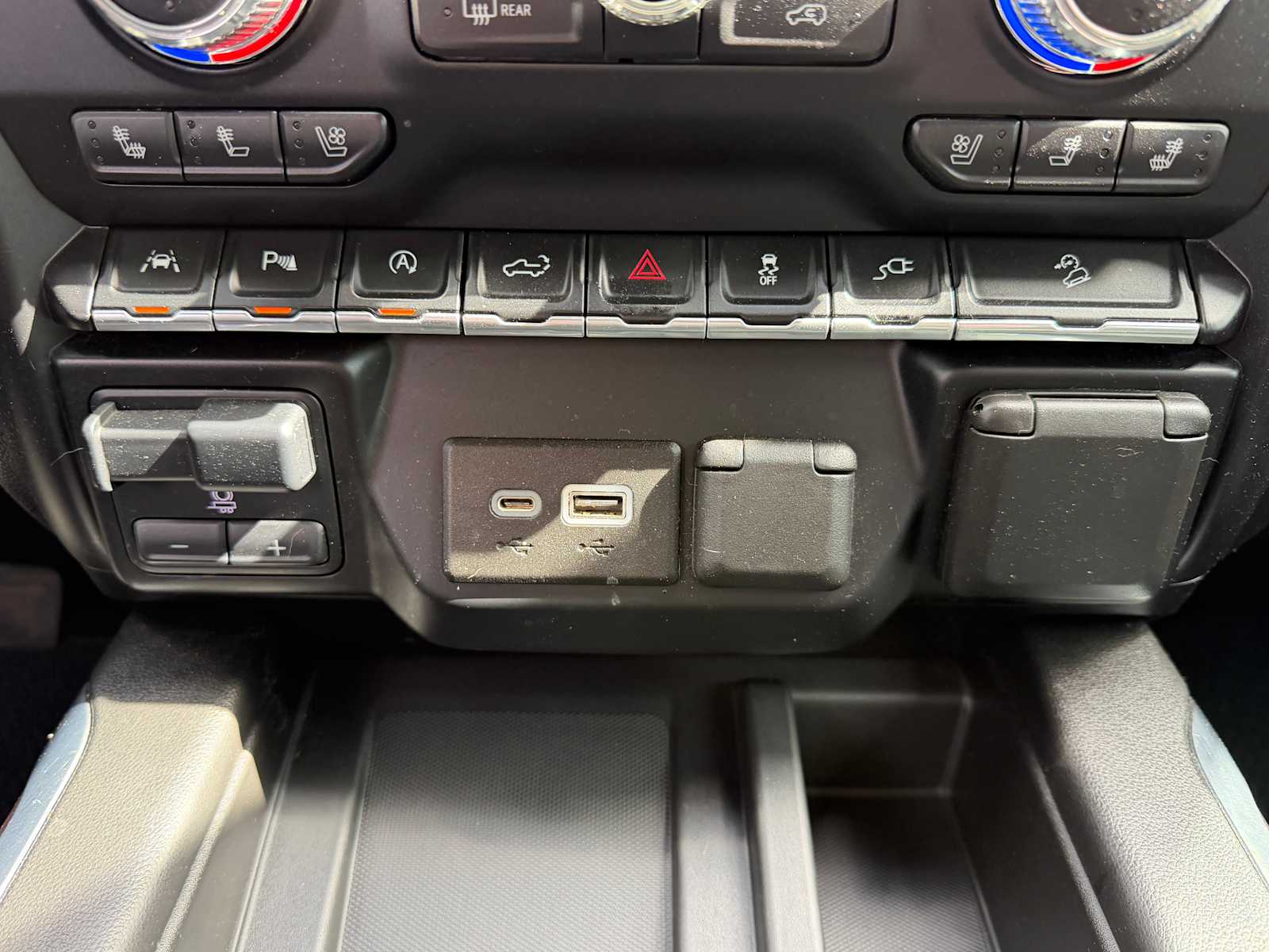 Thumbnail: 2020 GMC Sierra 1500 - 20