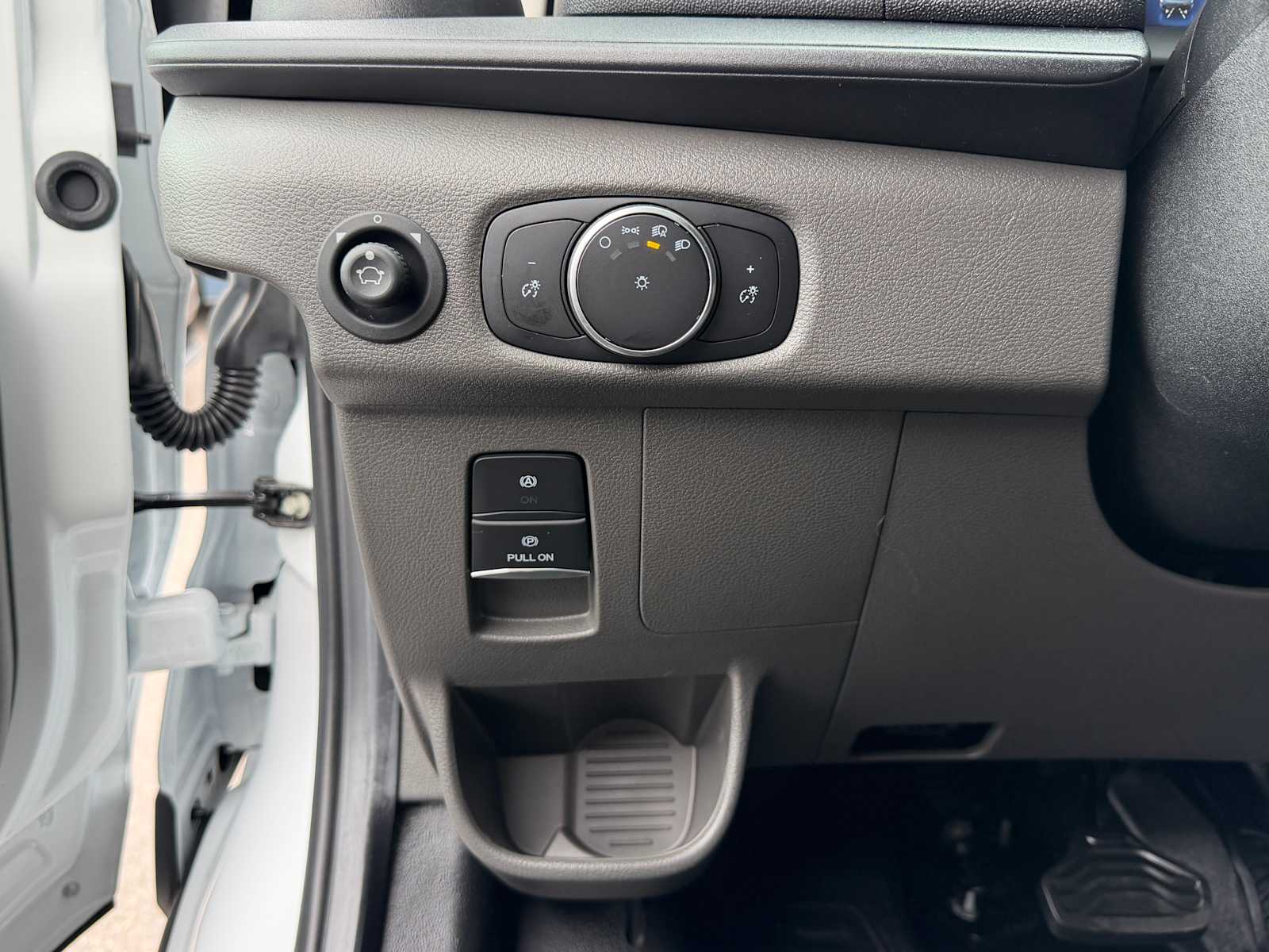 Thumbnail: 2026 Ford Transit Series - 18