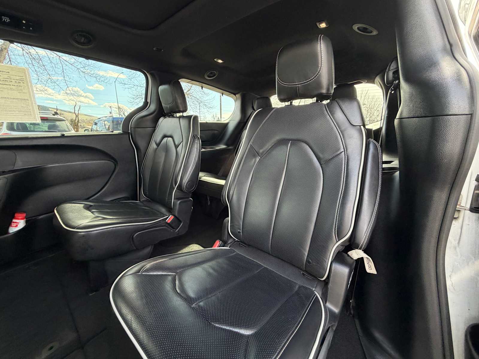 Thumbnail: 2025 Chrysler Pacifica - 24