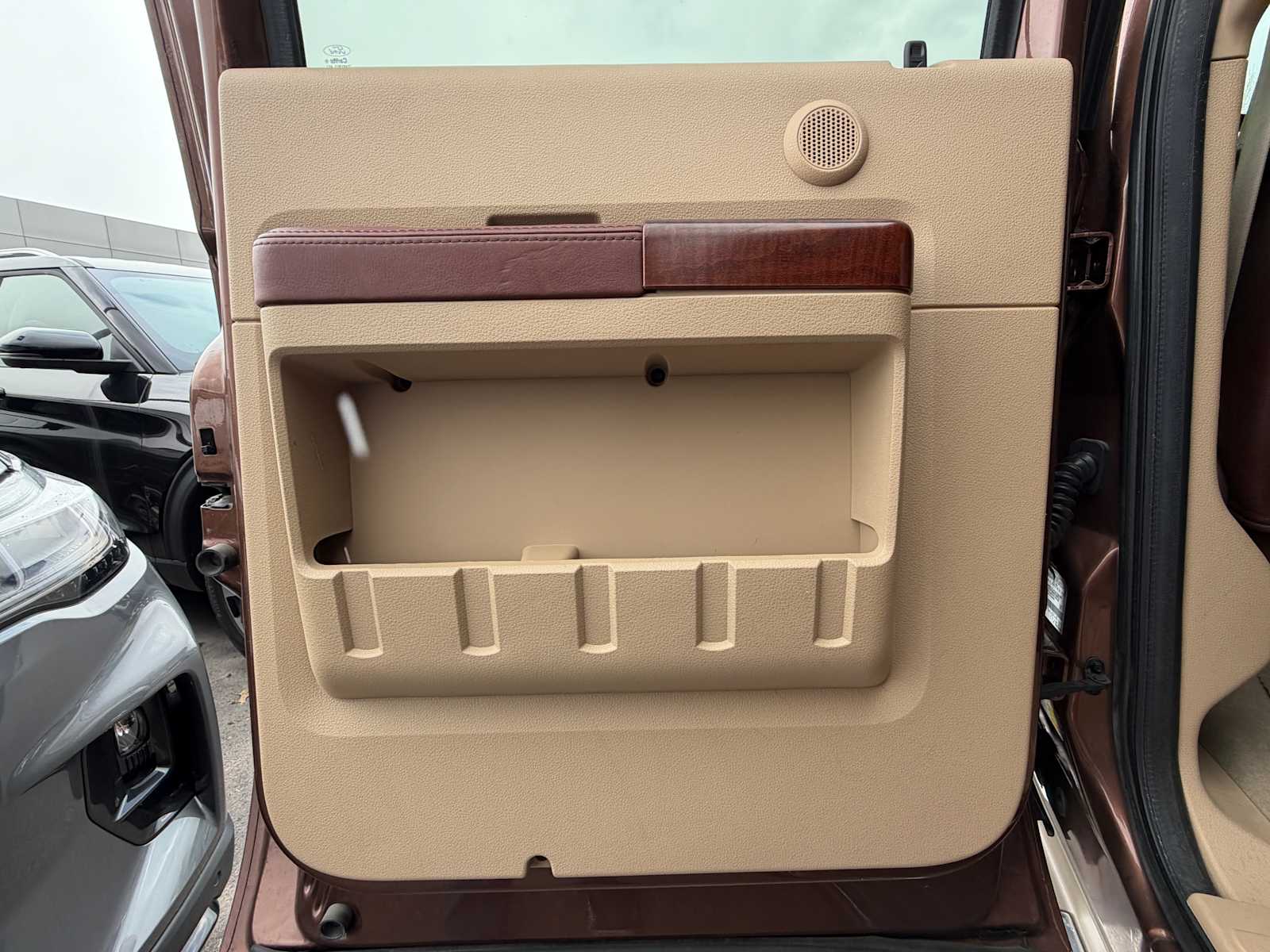 Thumbnail: 2012 Ford Econoline - 24