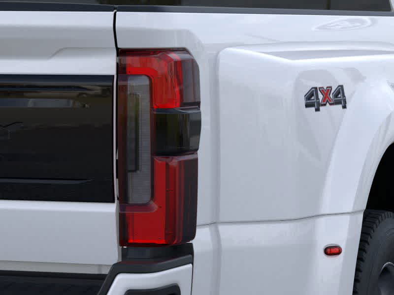Thumbnail: 2025 Ford F-450 - 21