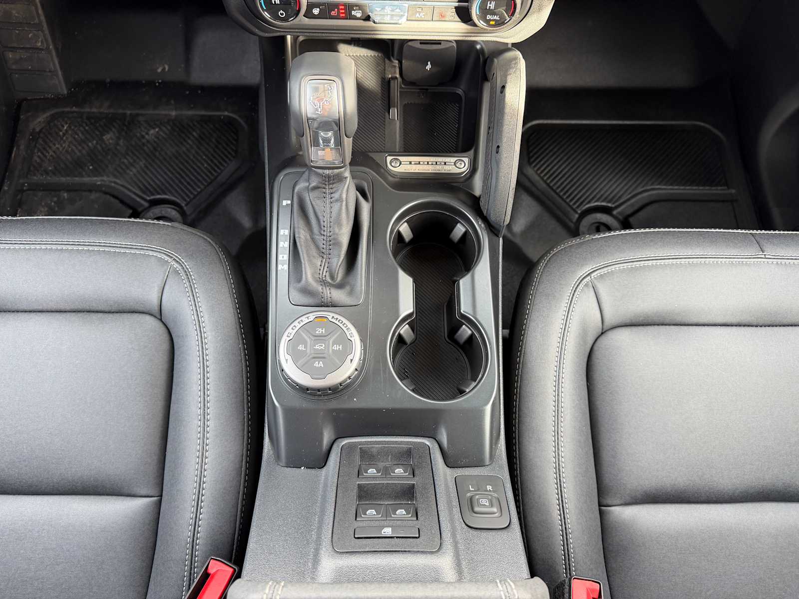 Thumbnail: 2025 Ford Bronco - 21