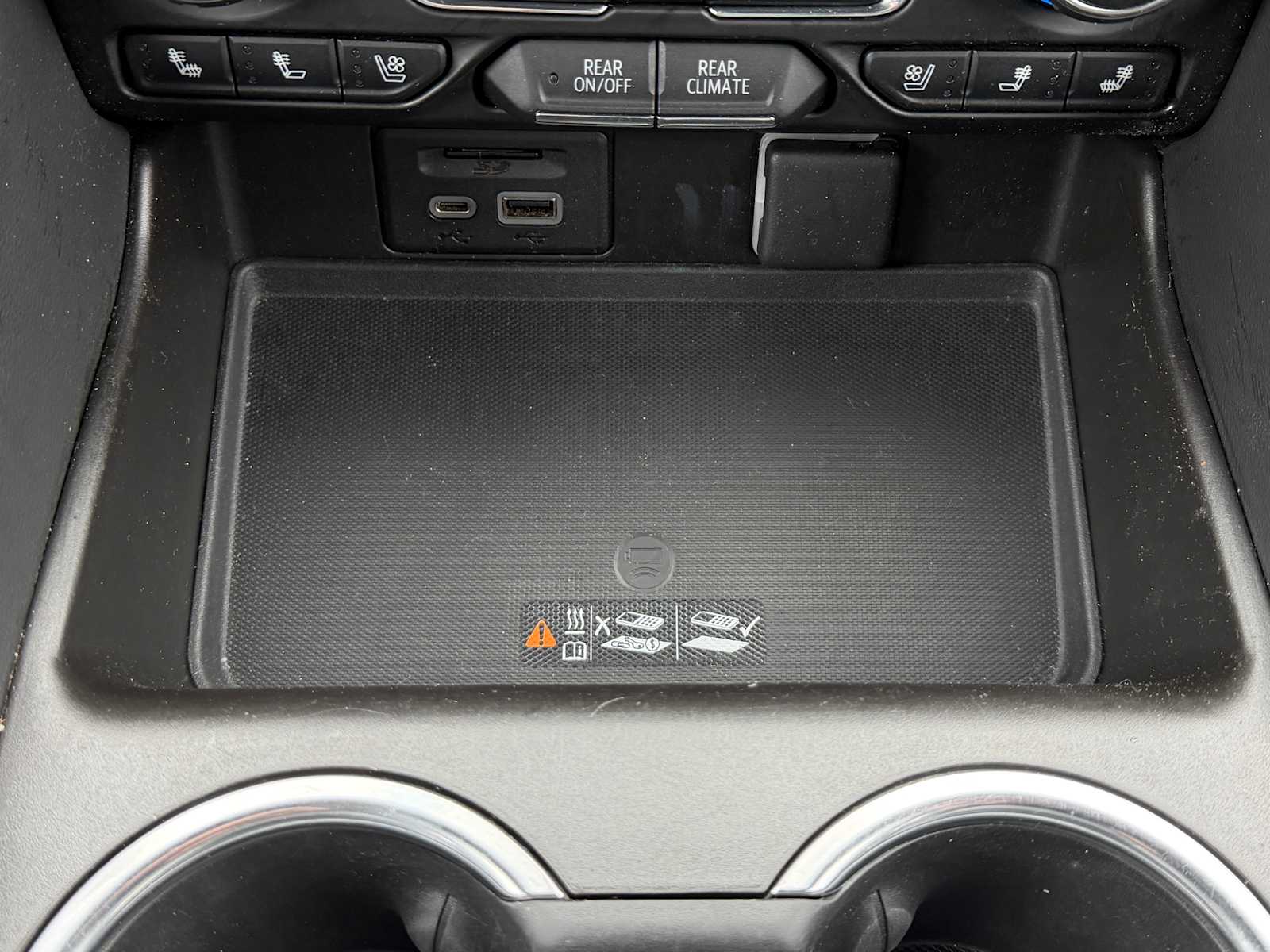 Thumbnail: 2021 Chevrolet Suburban - 17