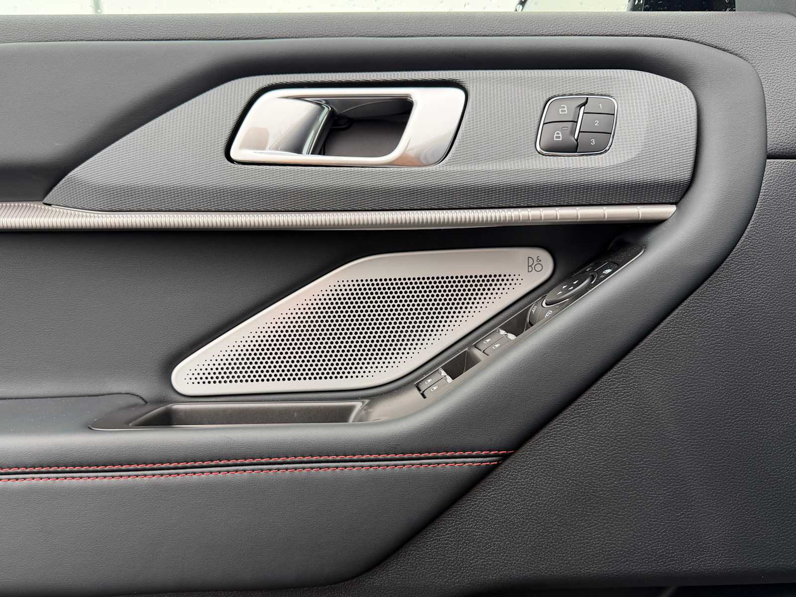 Thumbnail: 2026 Ford Explorer - 12