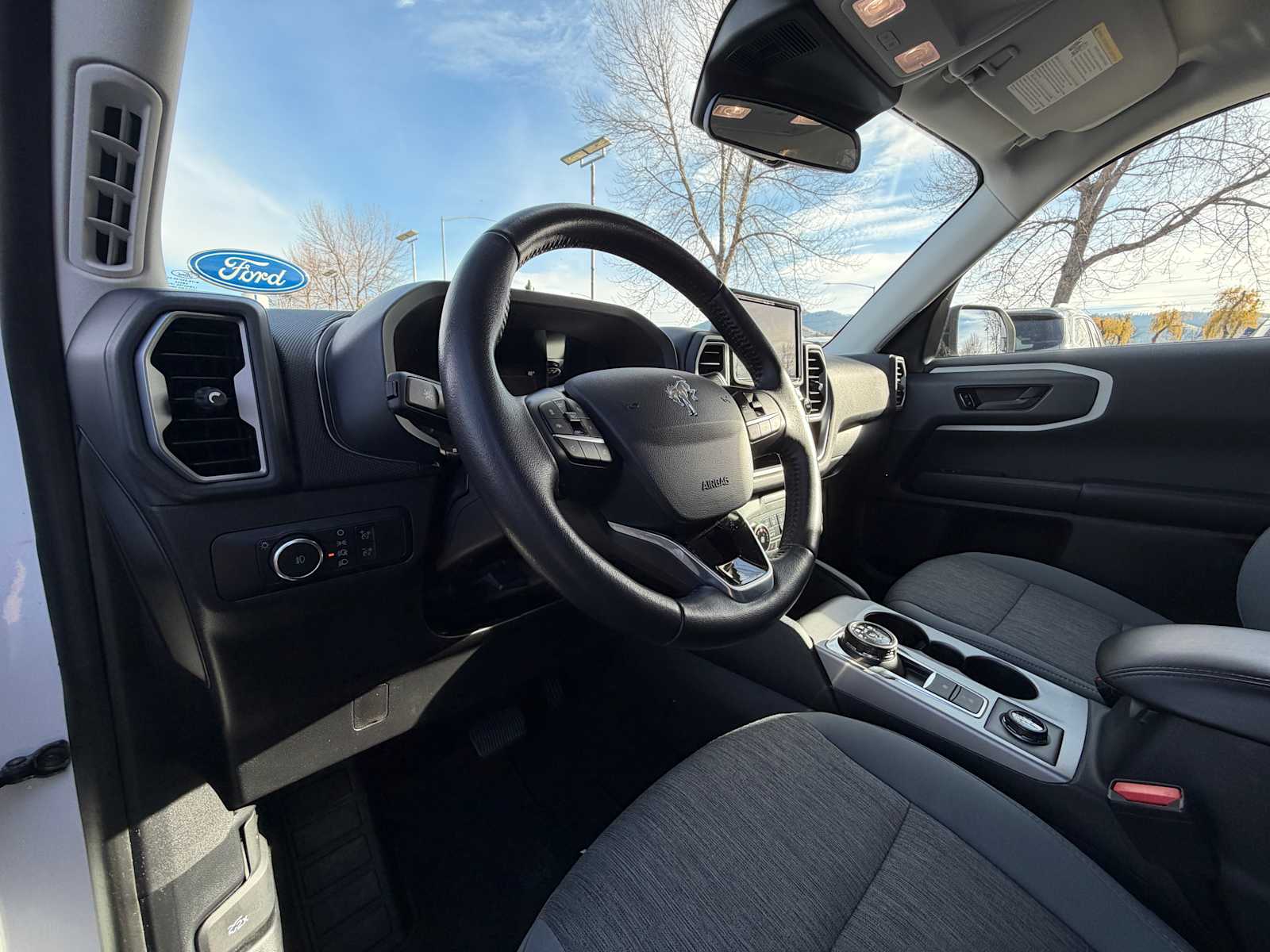 Thumbnail: 2022 Ford Bronco Sport - 13