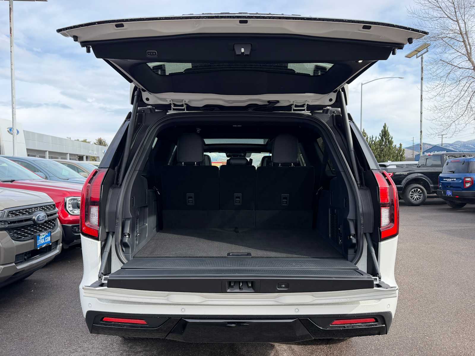 Thumbnail: 2026 Ford Expedition MAX - 10