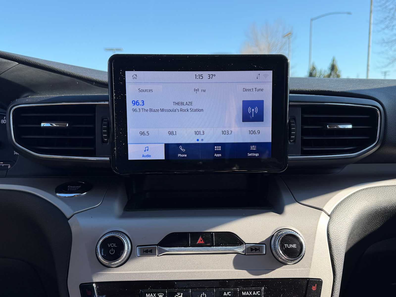 Thumbnail: 2024 Ford Explorer - 15