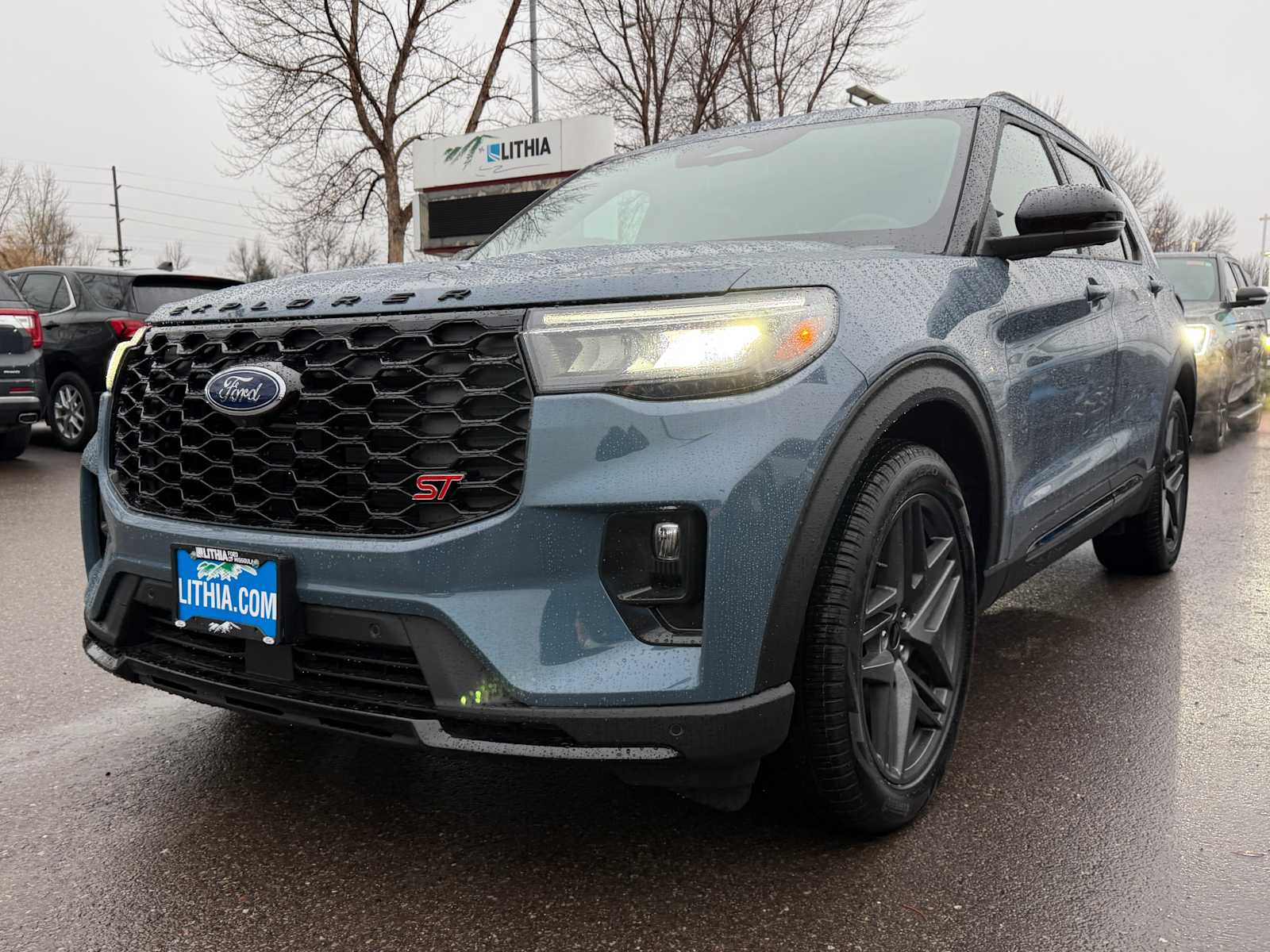 2026 Ford Explorer ST's photo