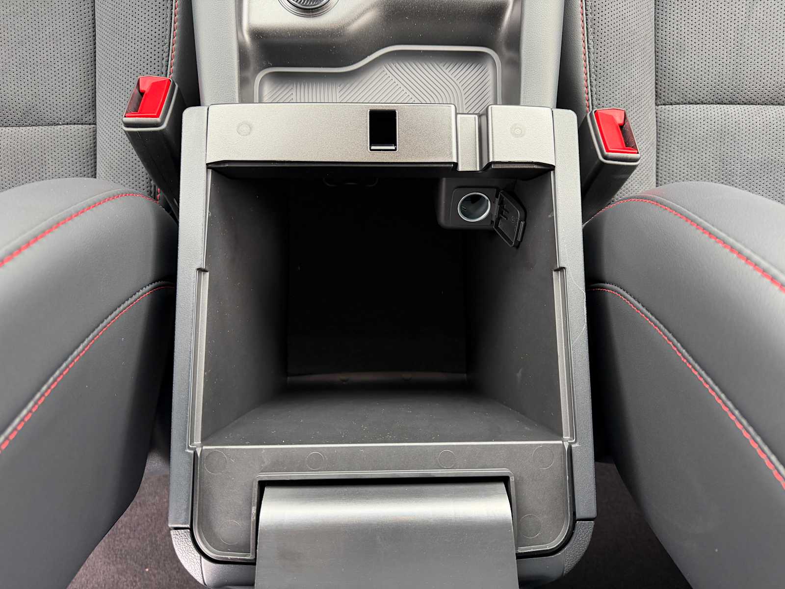 Thumbnail: 2026 Ford Explorer - 23