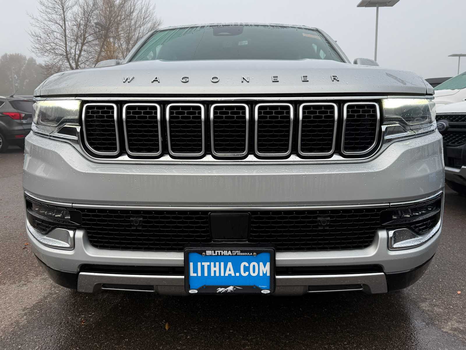 Thumbnail: 2022 Jeep Wagoneer - 2