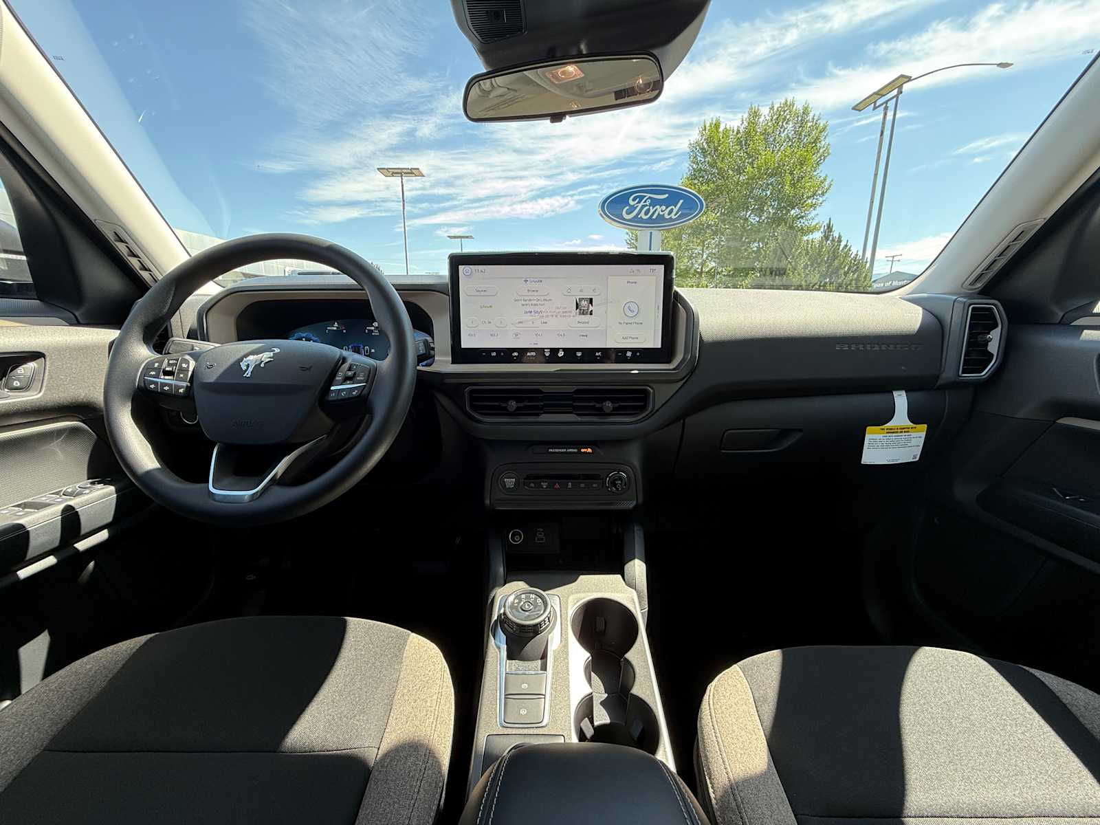 Thumbnail: 2025 Ford Bronco Sport - 27