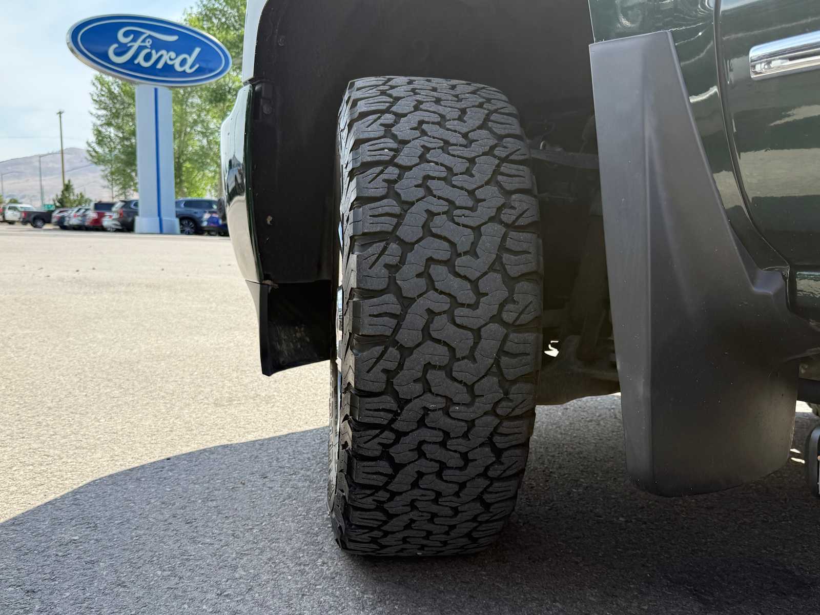 Thumbnail: 2015 Chevrolet Silverado 2500 - 31