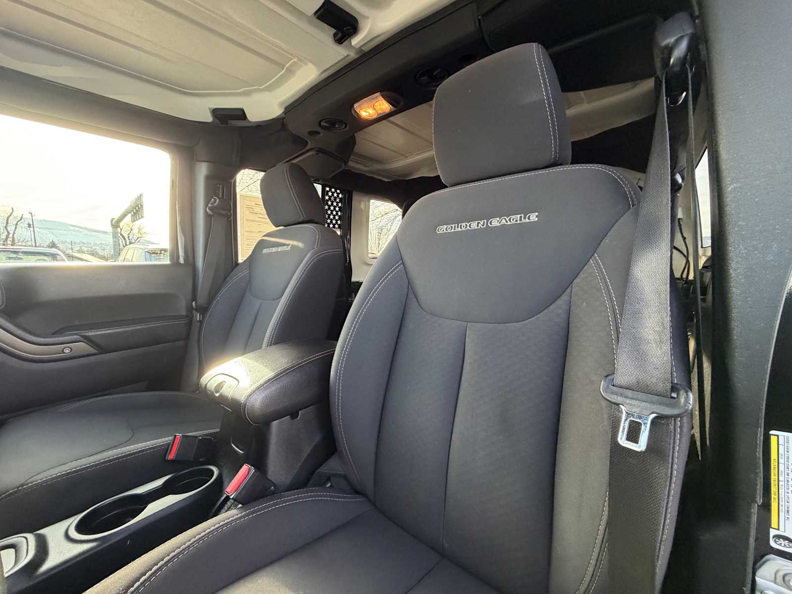 Thumbnail: 2018 Jeep Wrangler - 11