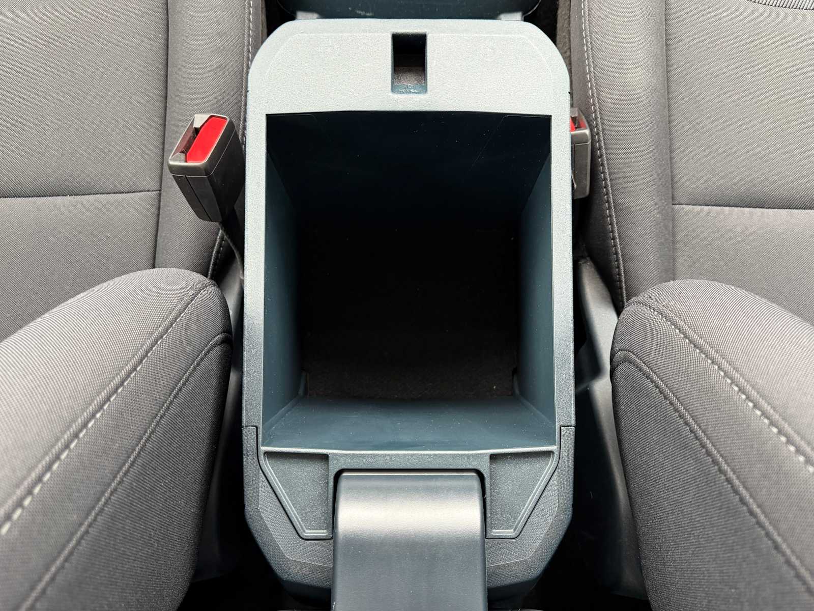 Thumbnail: 2022 Ford Maverick - 20