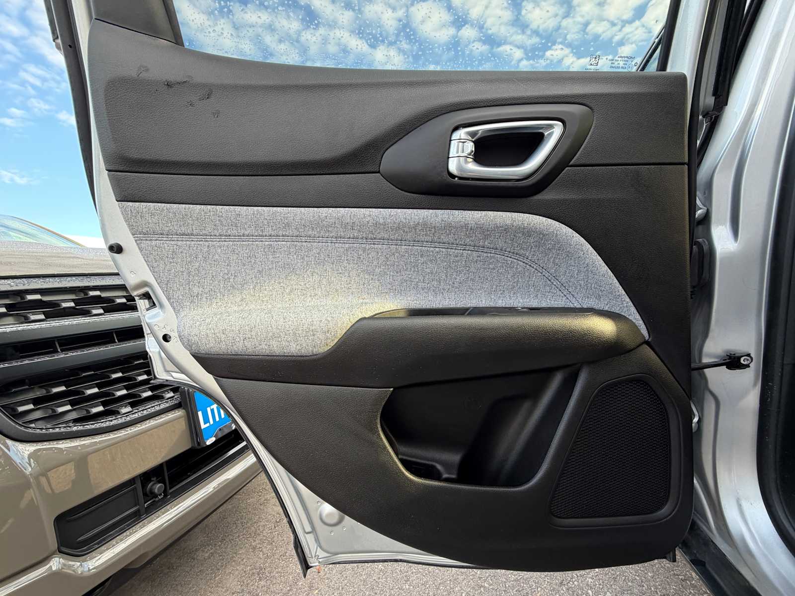 Thumbnail: 2025 Jeep Compass - 22