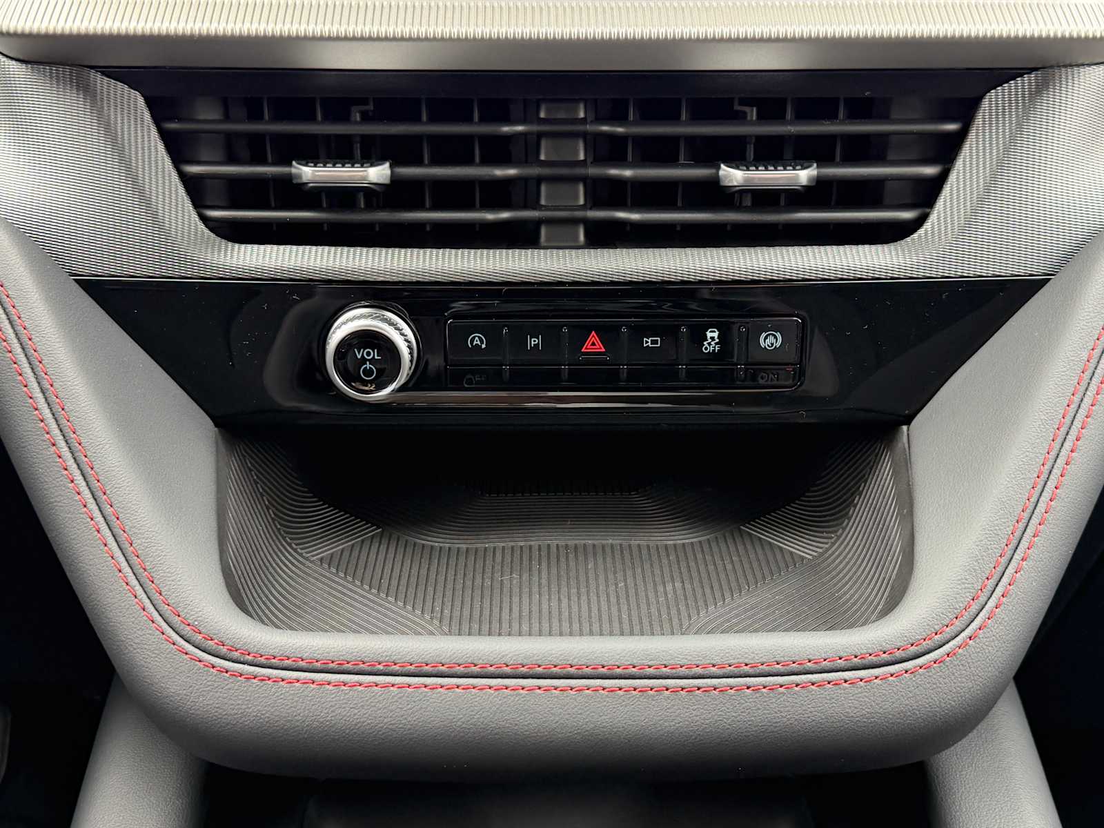 Thumbnail: 2026 Ford Explorer - 18