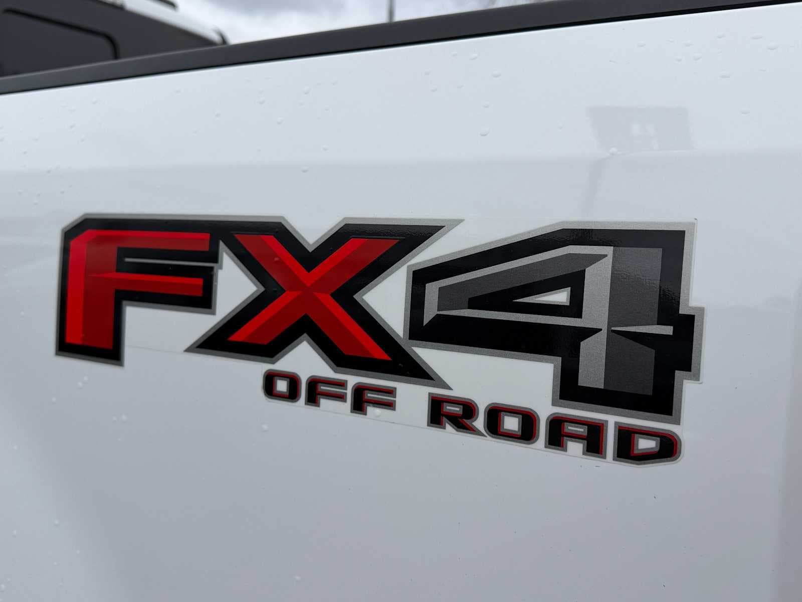 Thumbnail: 2020 Ford Econoline - 10