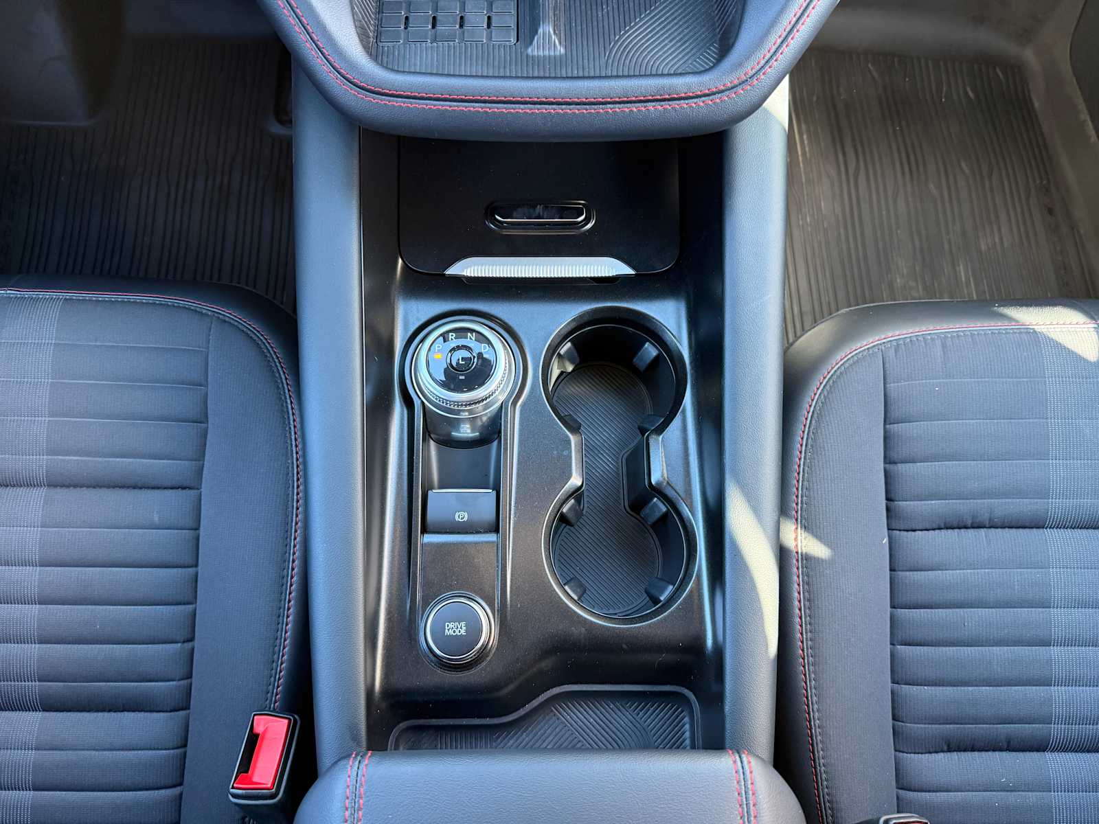 Thumbnail: 2025 Ford Explorer - 22