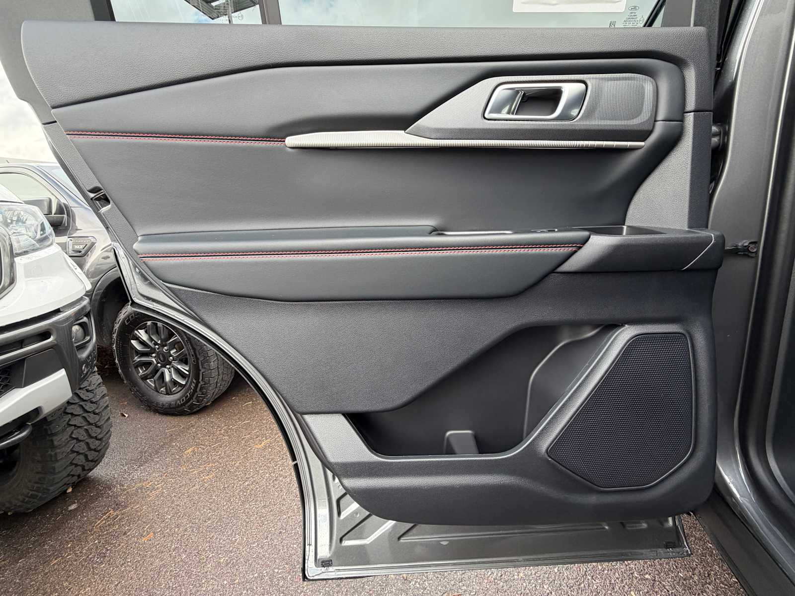 Thumbnail: 2026 Ford Explorer - 24