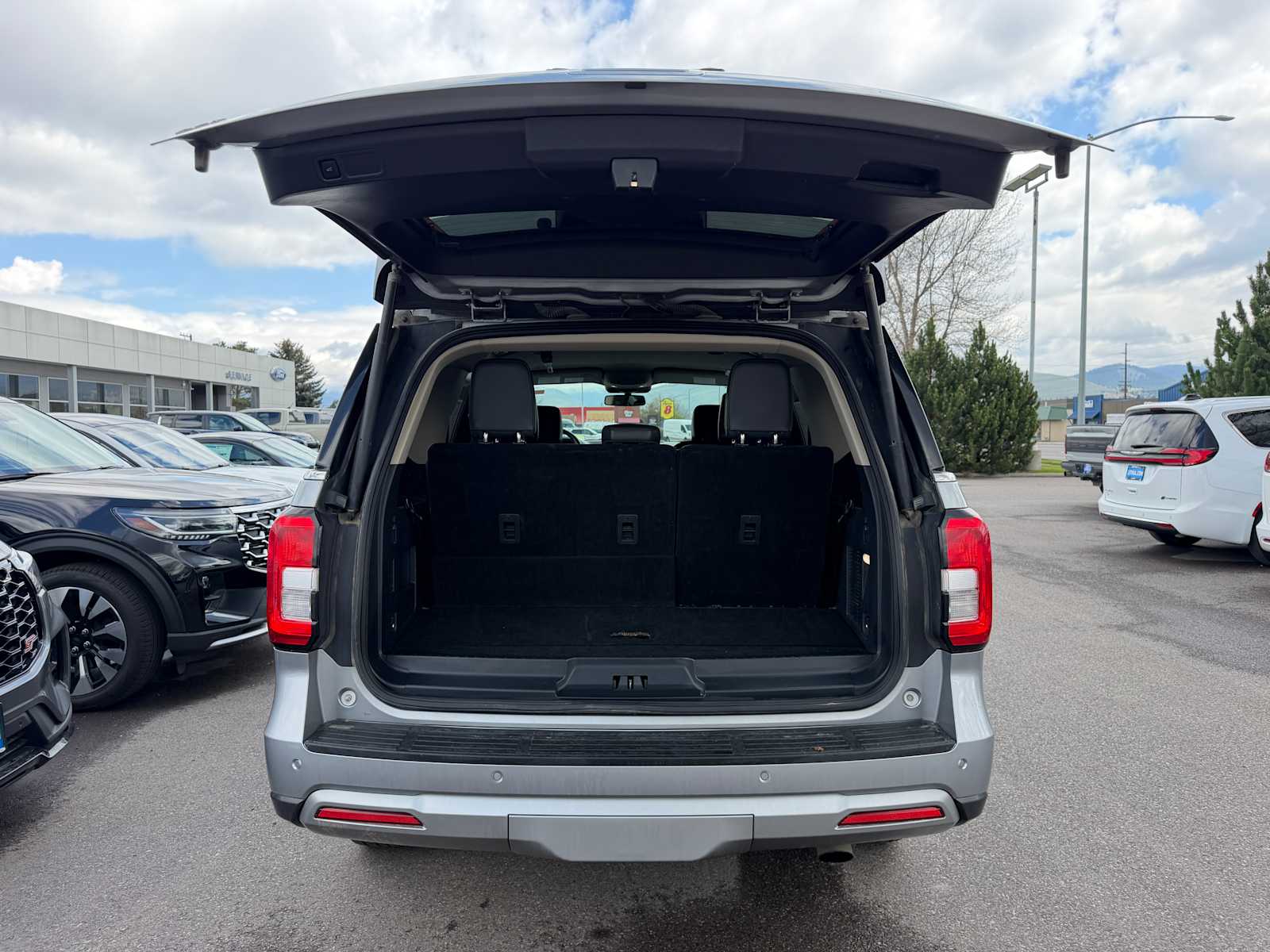 Thumbnail: 2024 Ford Expedition - 9