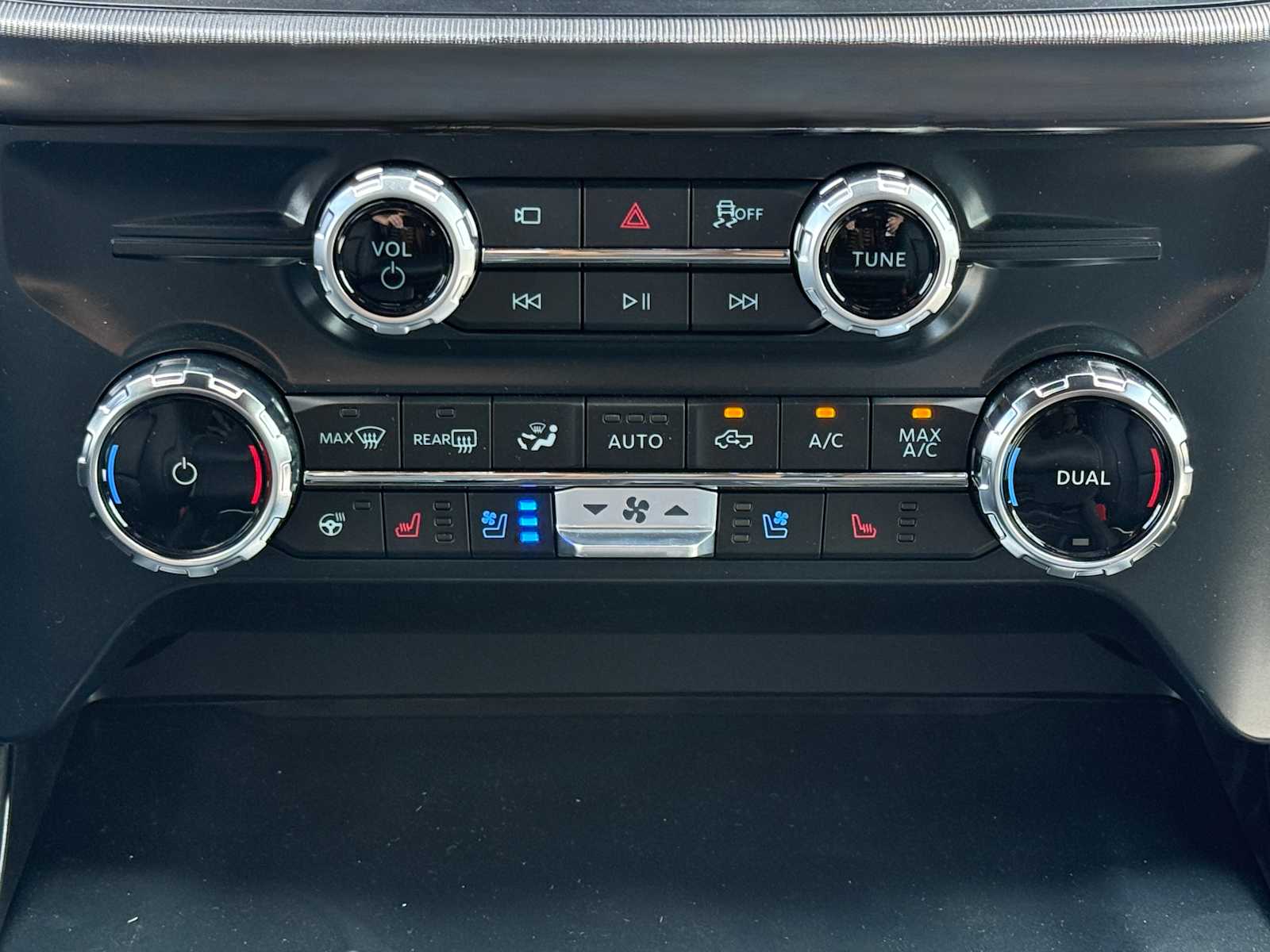 Thumbnail: 2025 Ford F-150 - 16