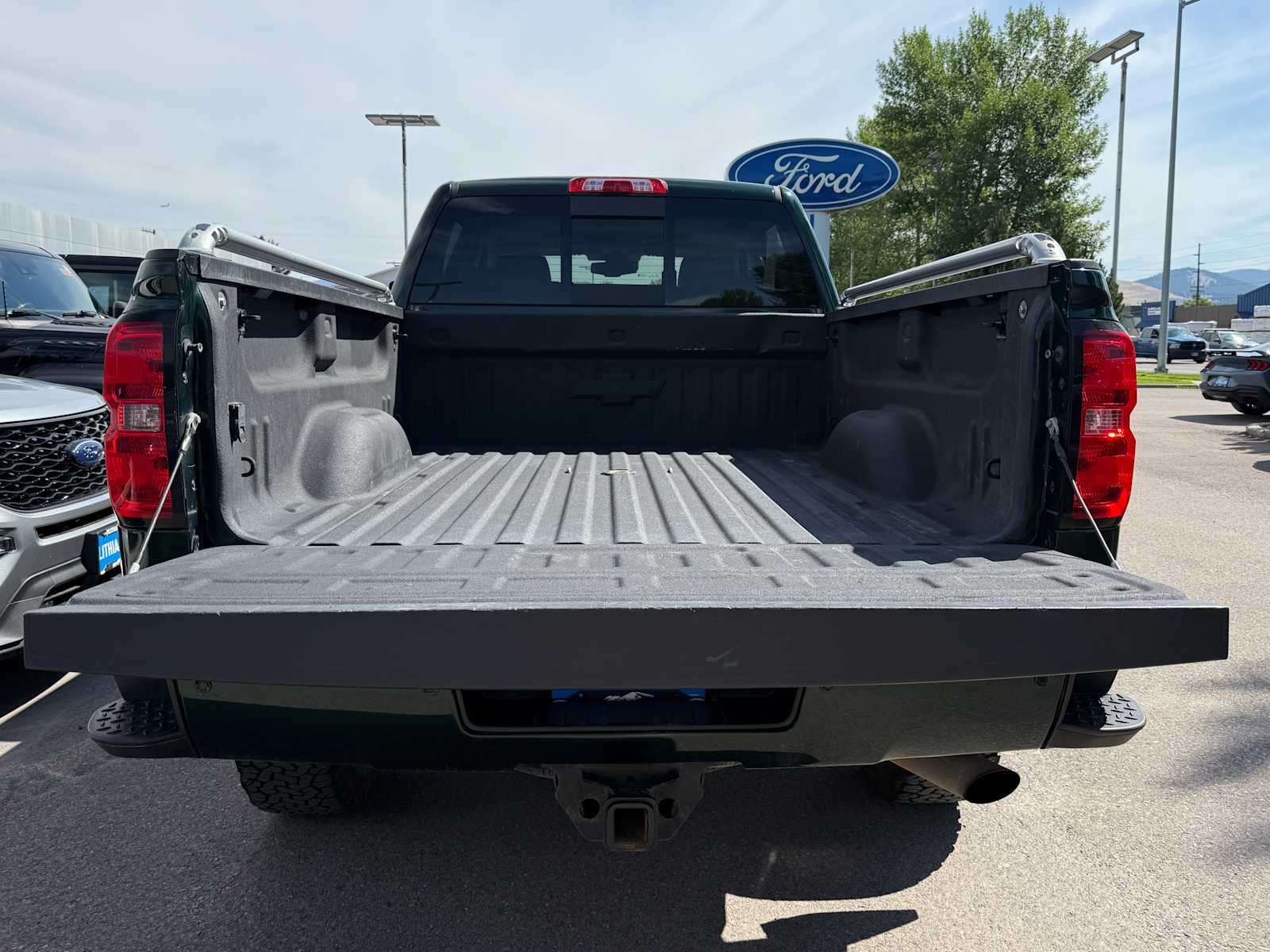 Thumbnail: 2015 Chevrolet Silverado 2500 - 9