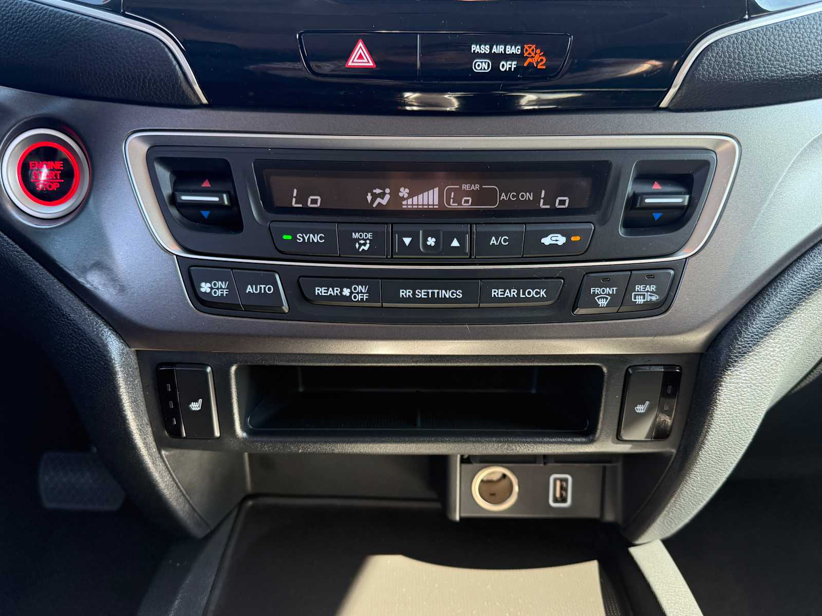 Thumbnail: 2022 Honda Pilot - 16