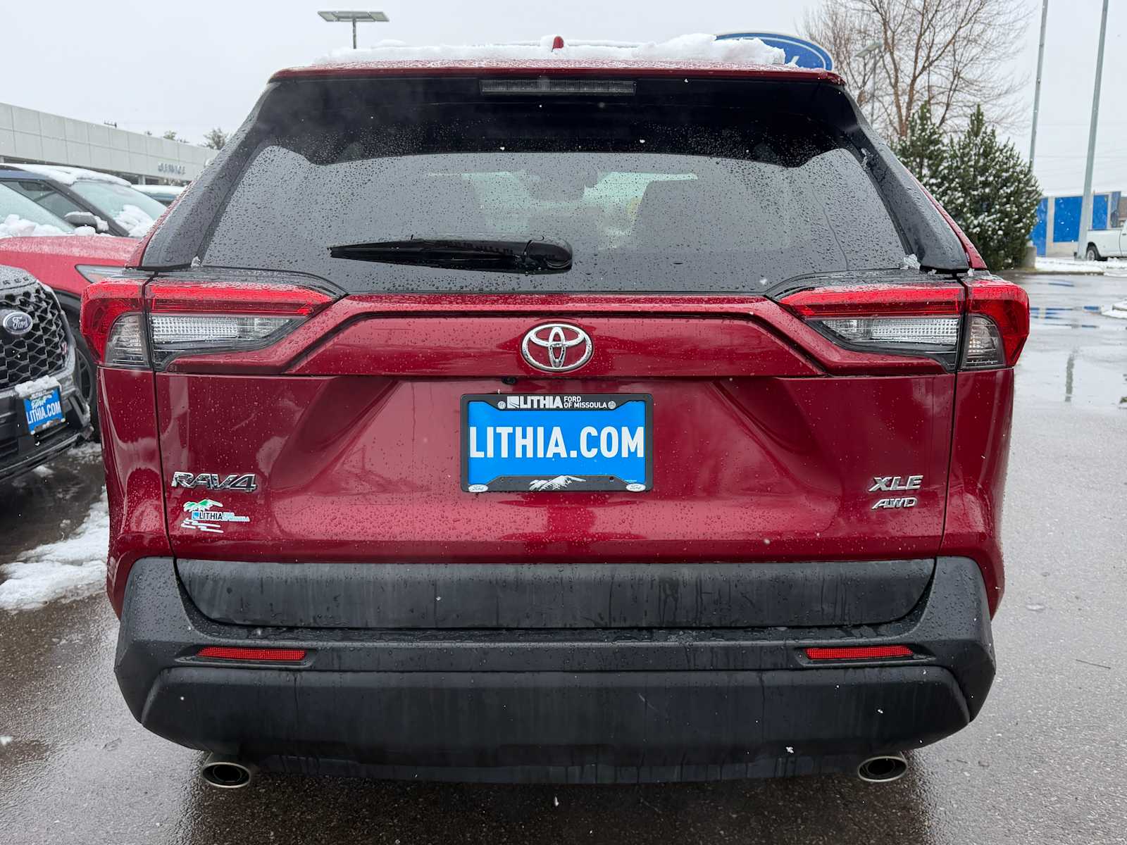 Thumbnail: 2021 Toyota RAV4 - 8