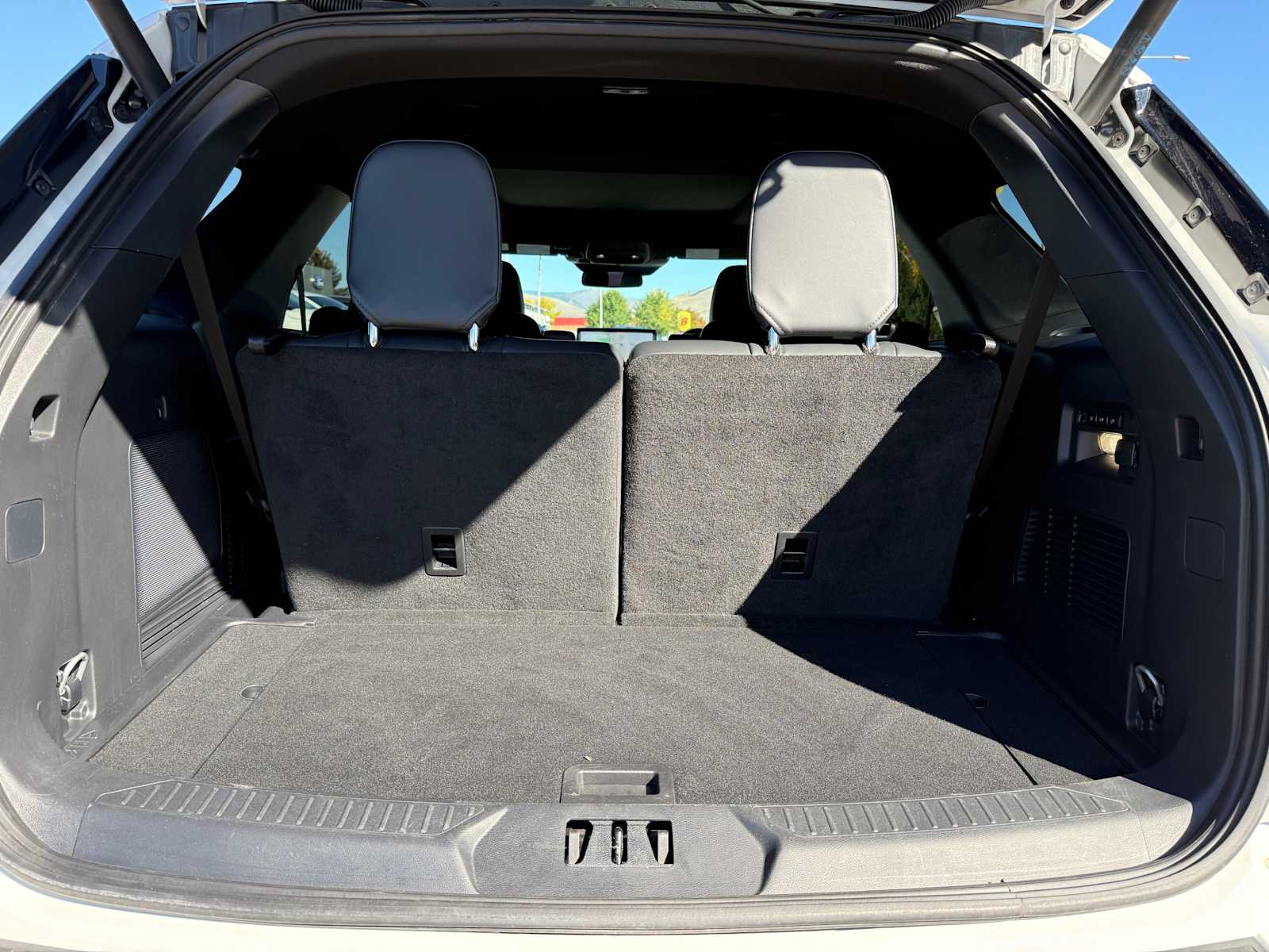 Thumbnail: 2025 Ford Explorer - 10