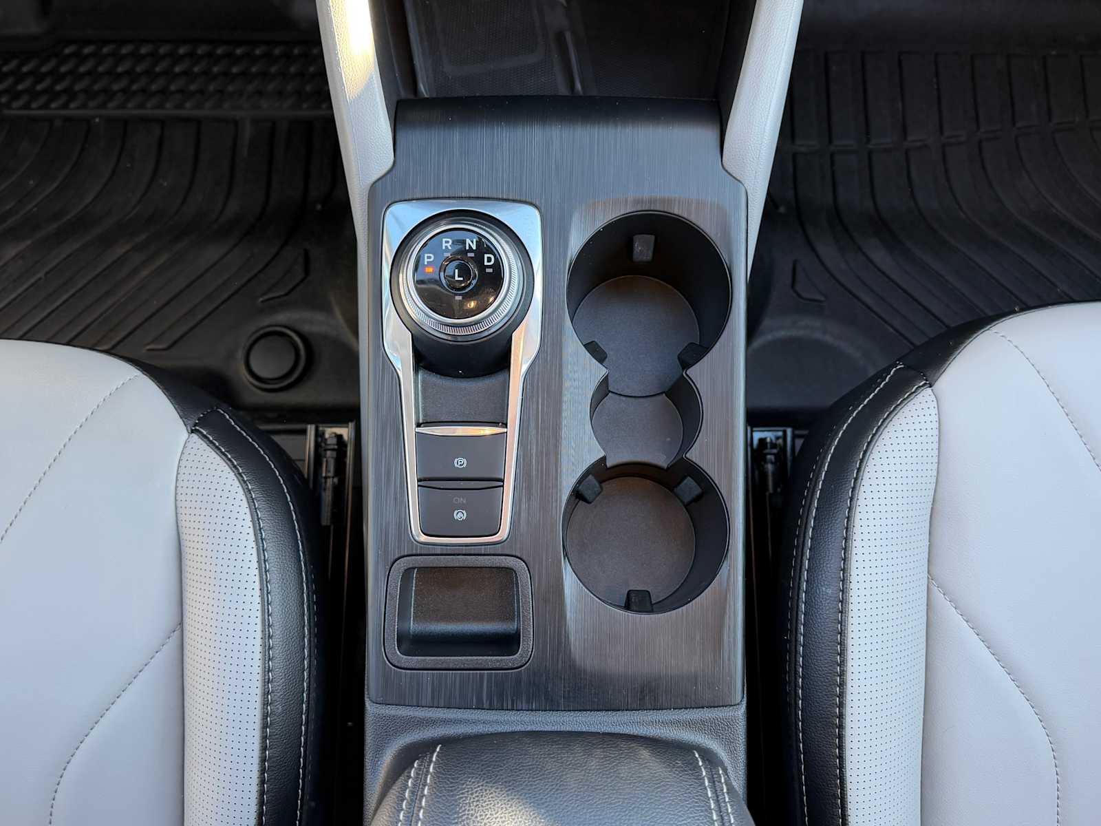 Thumbnail: 2025 Ford Escape - 15