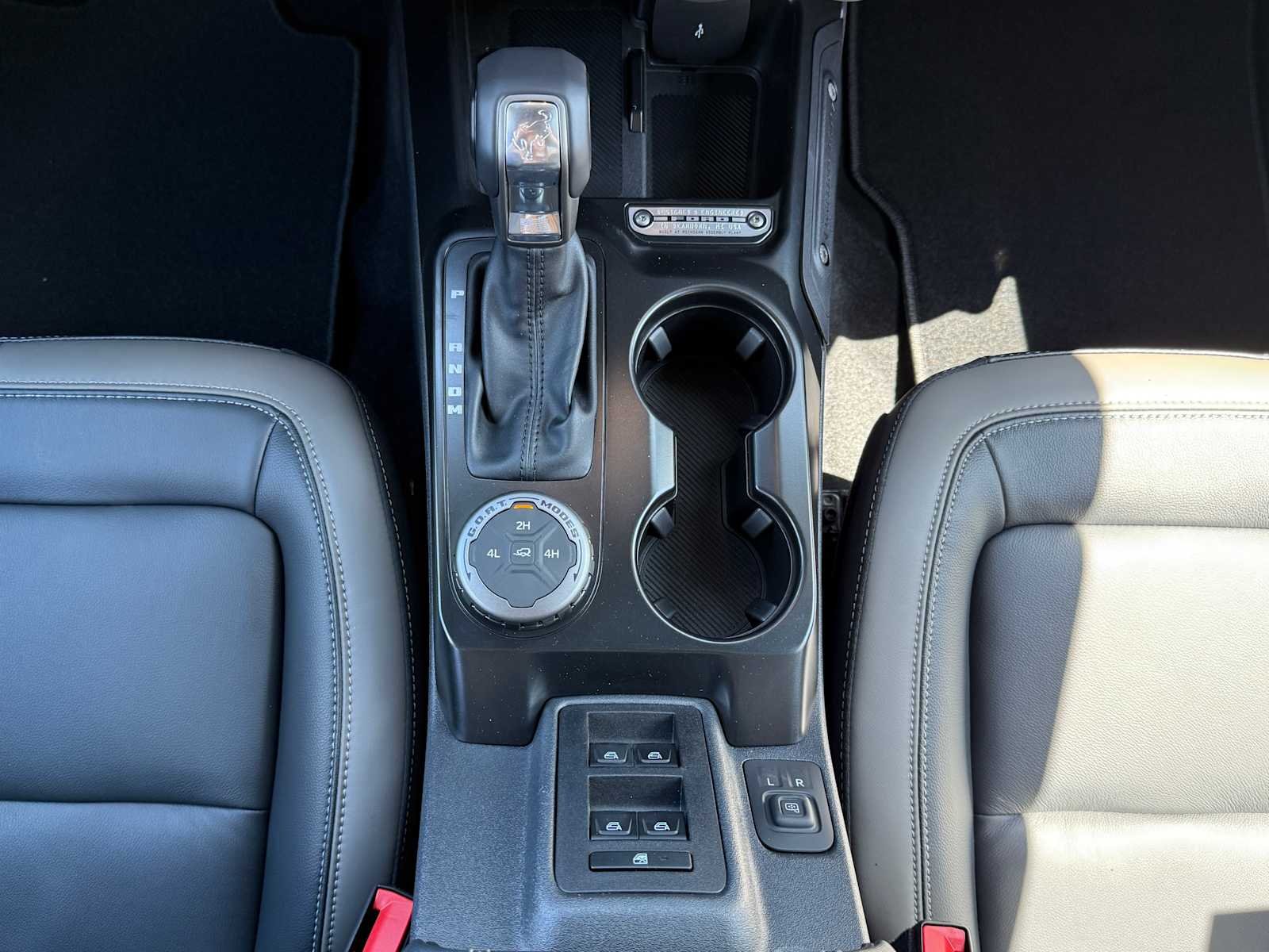 Thumbnail: 2025 Ford Bronco - 21