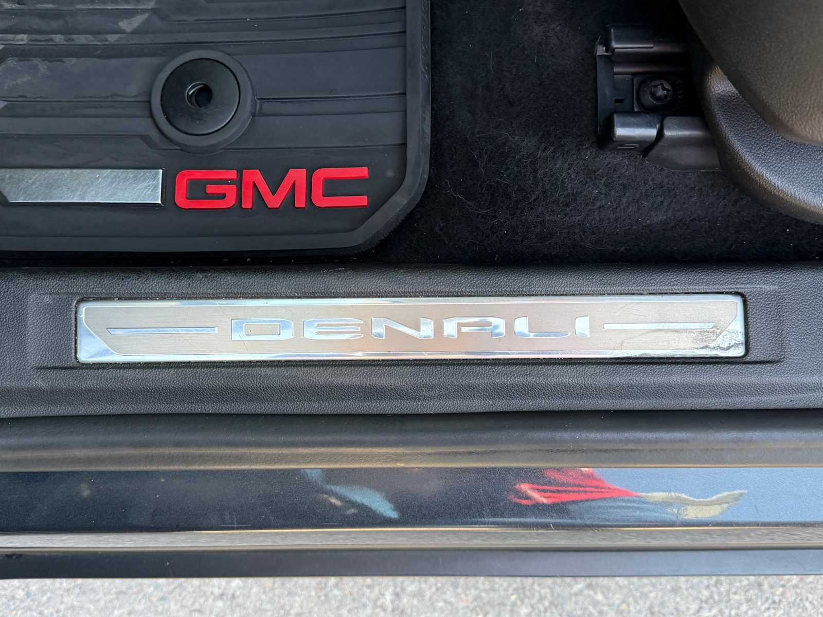 Thumbnail: 2021 GMC Acadia - 11