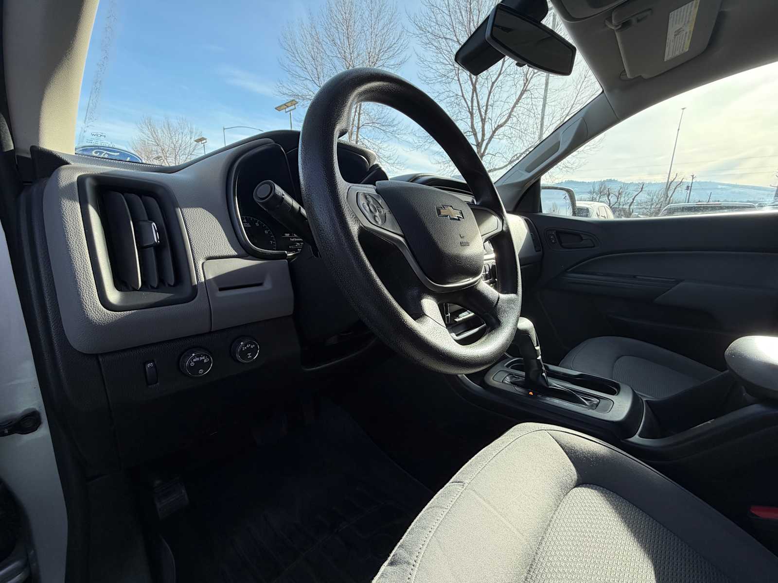 Thumbnail: 2018 Chevrolet Colorado - 12