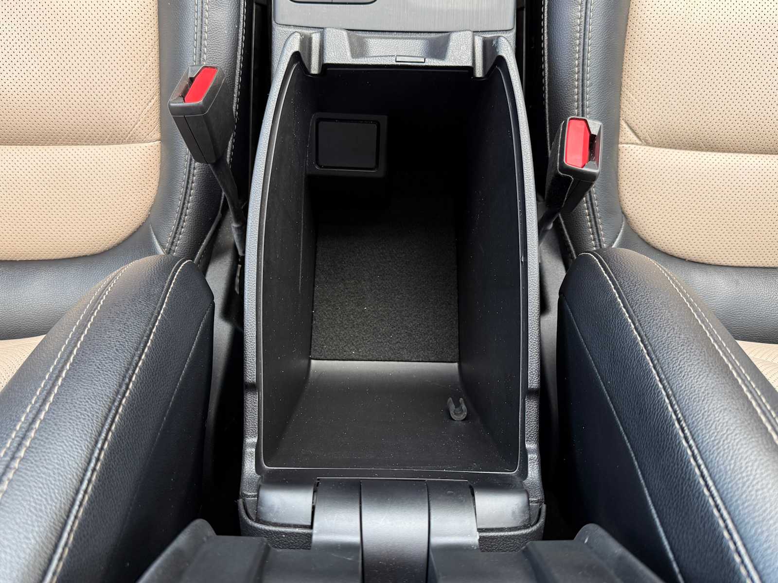 Thumbnail: 2021 Ford Escape - 21