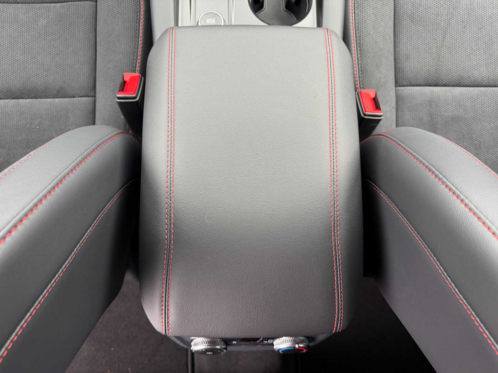 Thumbnail: 2026 Ford Explorer - 22