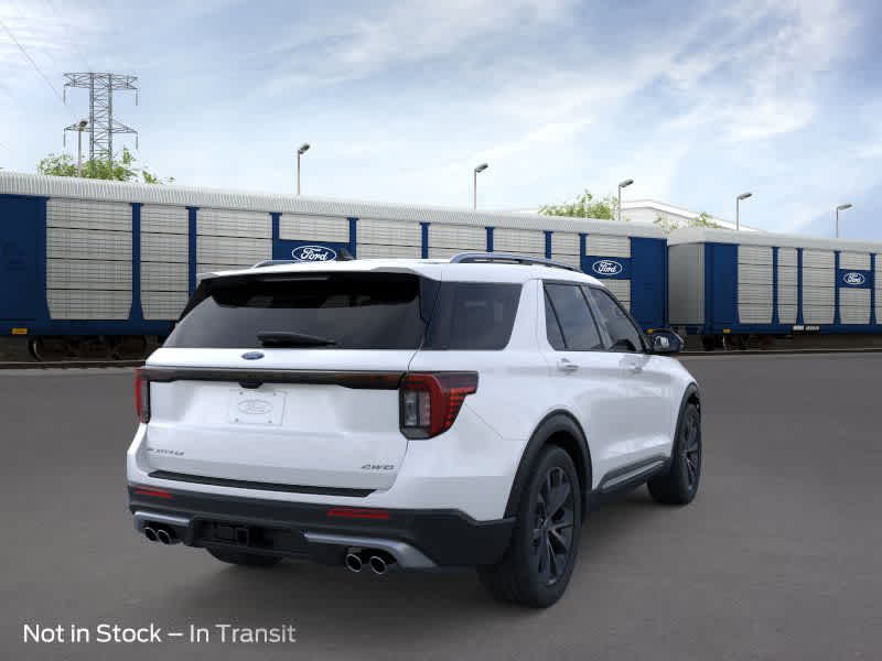 2025 Ford Explorer Platinum 8