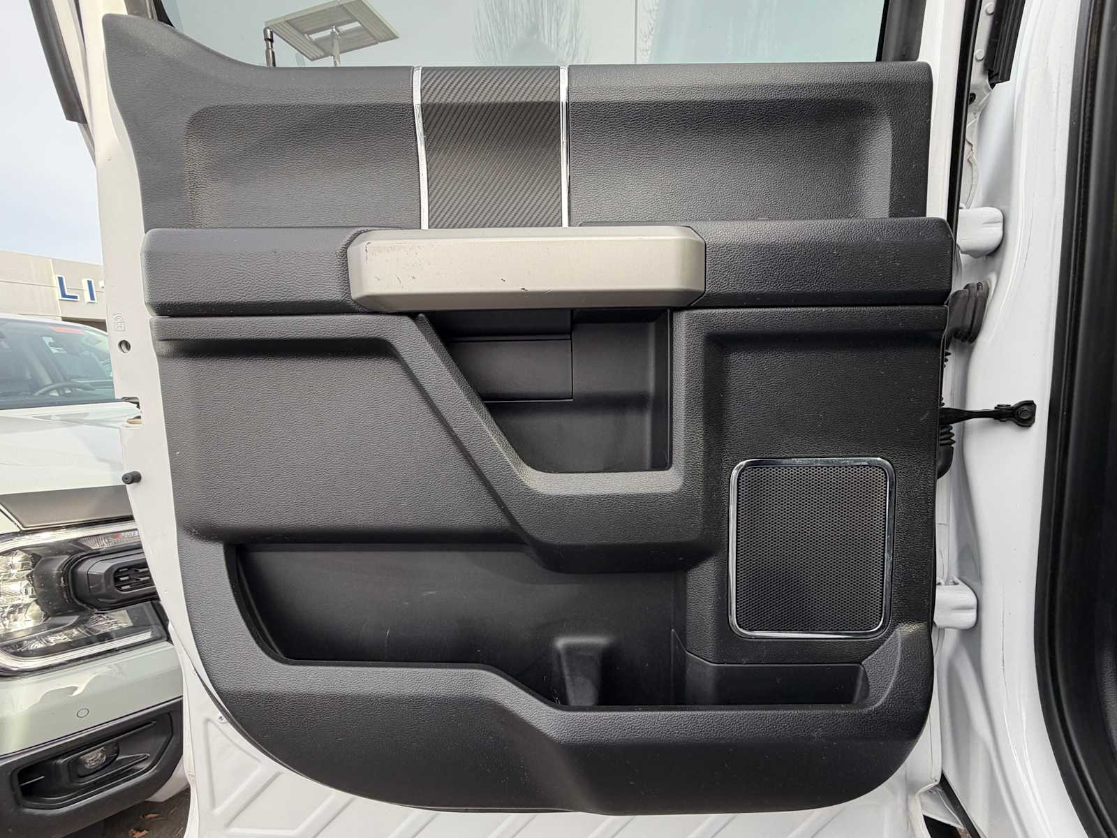 Thumbnail: 2019 Ford Econoline - 26