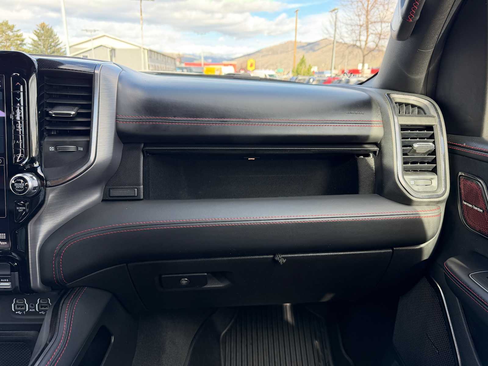 Thumbnail: 2022 RAM 1500 - 28