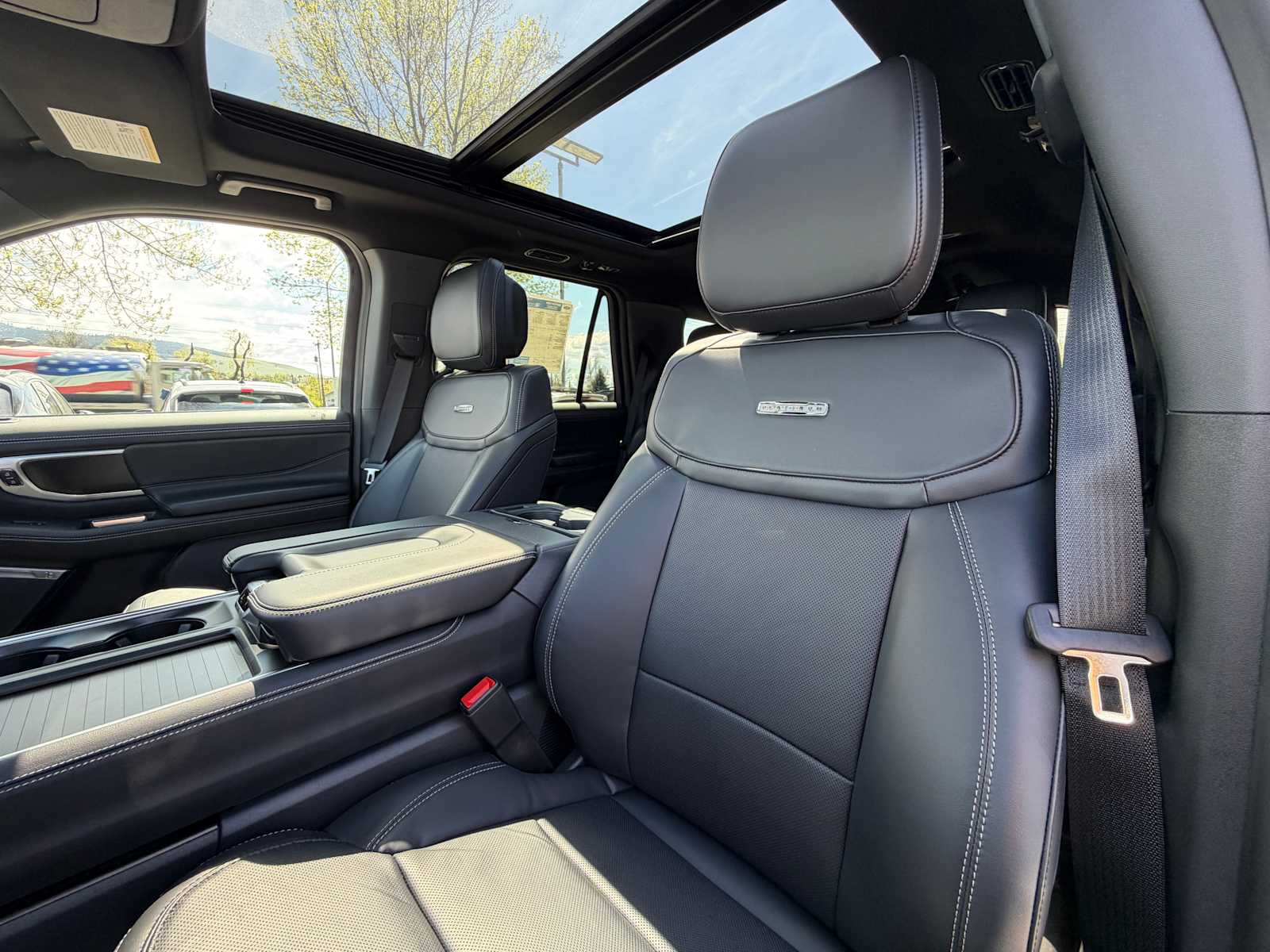 Thumbnail: 2026 Ford Expedition - 12