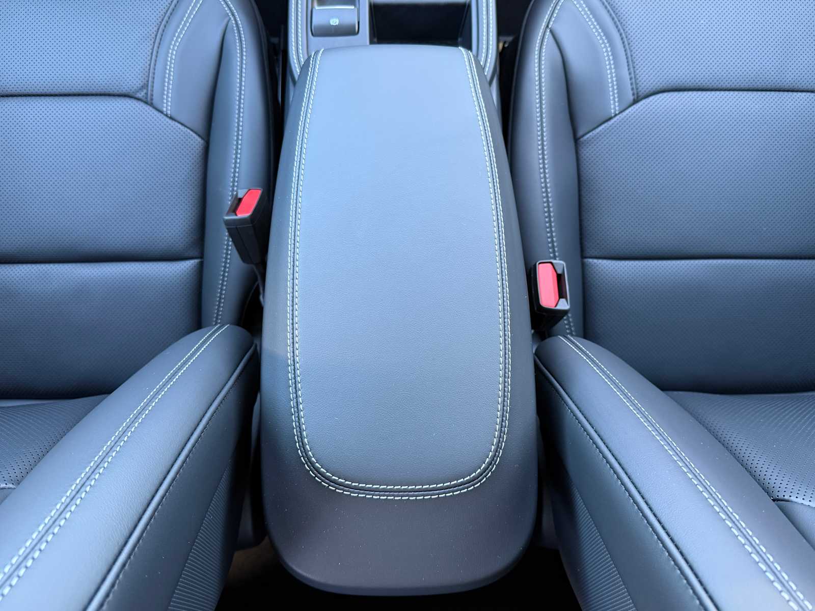 Thumbnail: 2025 Ford Mustang Mach-E - 19