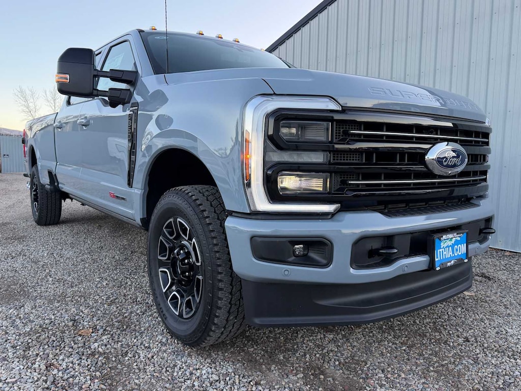 New 2026 Ford F-350 Platinum Truck Crew Cab