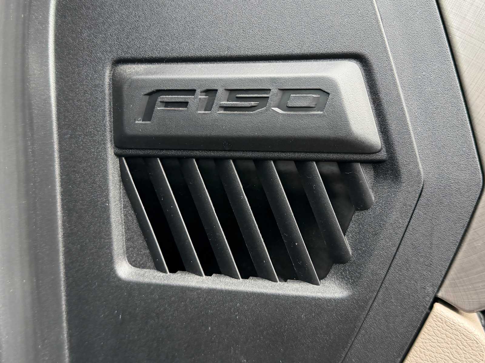 Thumbnail: 2019 Ford F-150 - 10