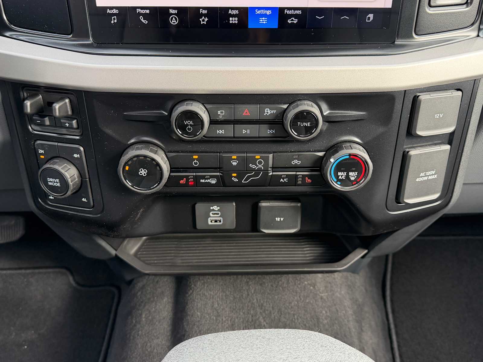 Thumbnail: 2026 Ford F-250 - 19