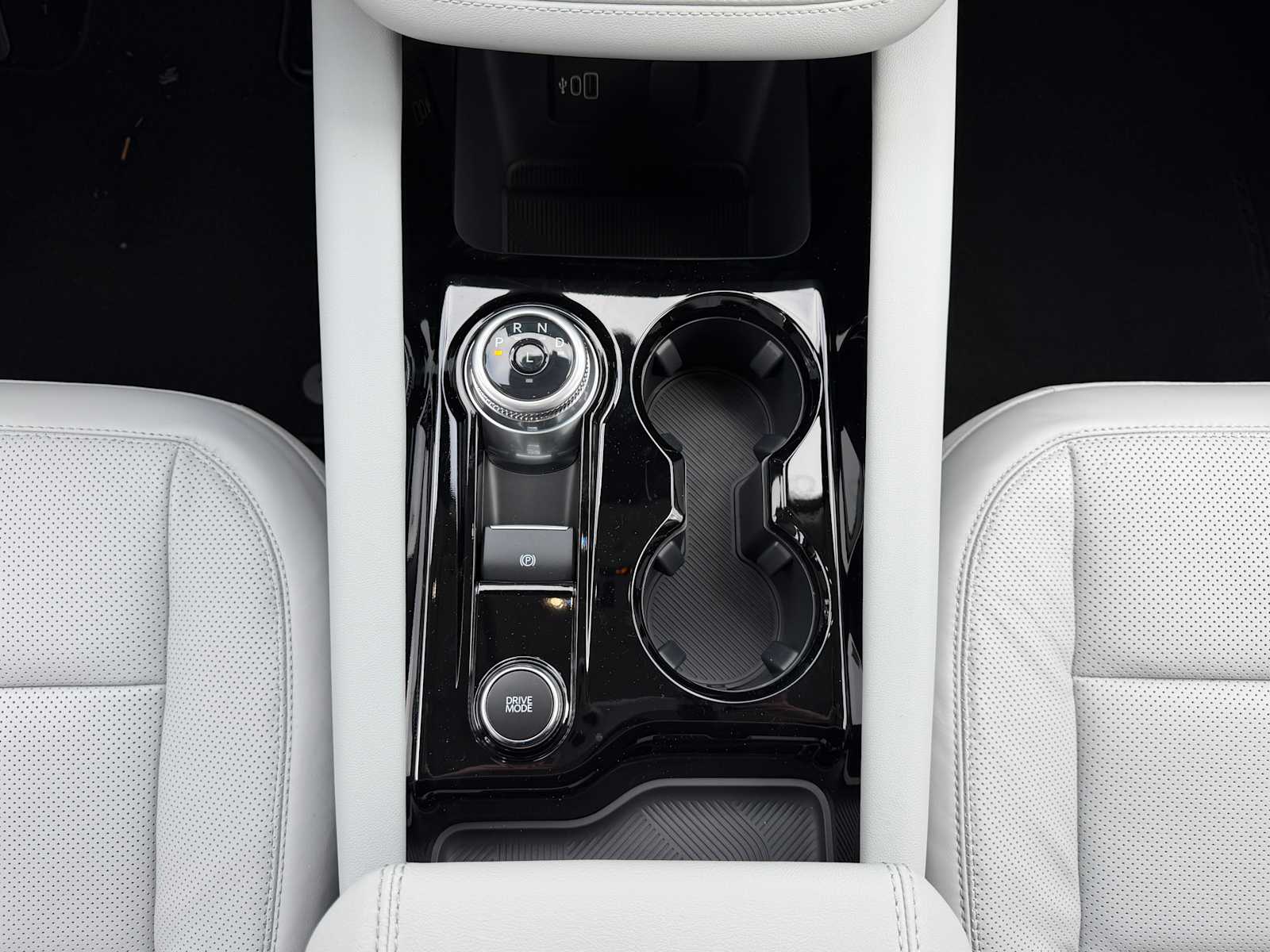 Thumbnail: 2026 Ford Explorer - 19