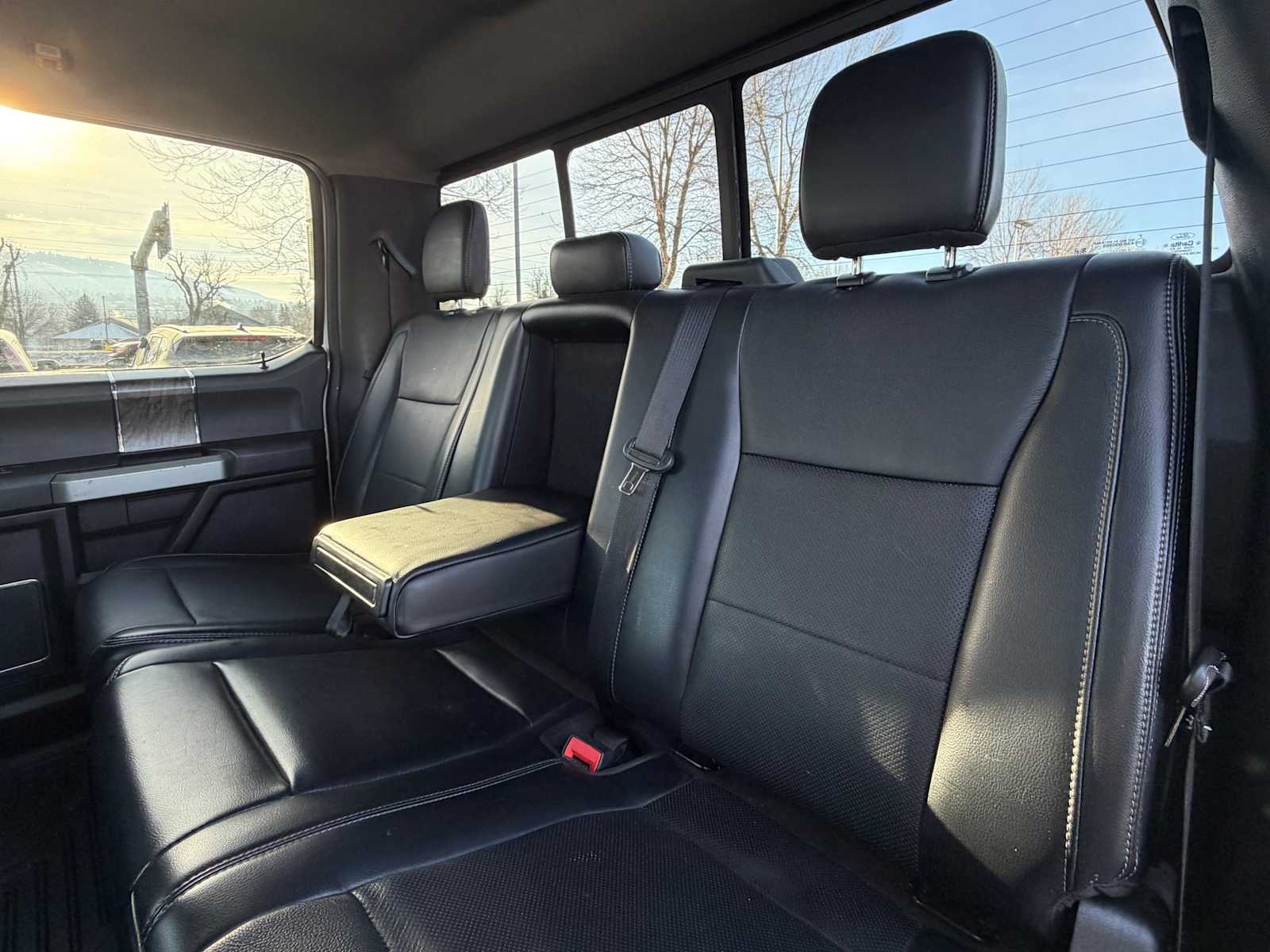 Thumbnail: 2019 Ford Econoline - 29